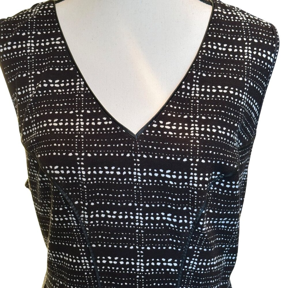 TART Sleeveless Black & White Dot Sheath Dress Sz 1X V‑Neck Polished OfficeWear - Picture 2 of 14